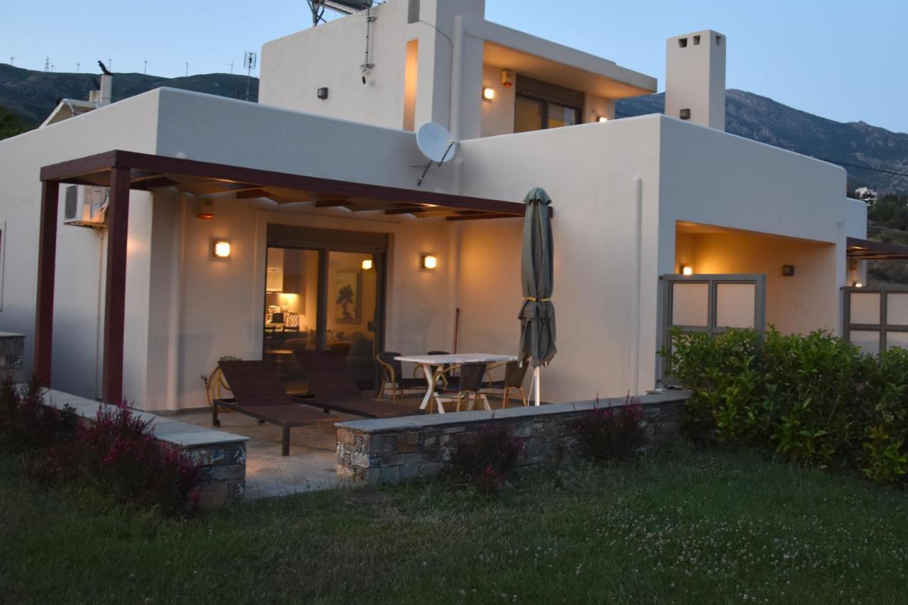 Ελιάδες - Eliades Apartments Kárystos Eksteriør bilde